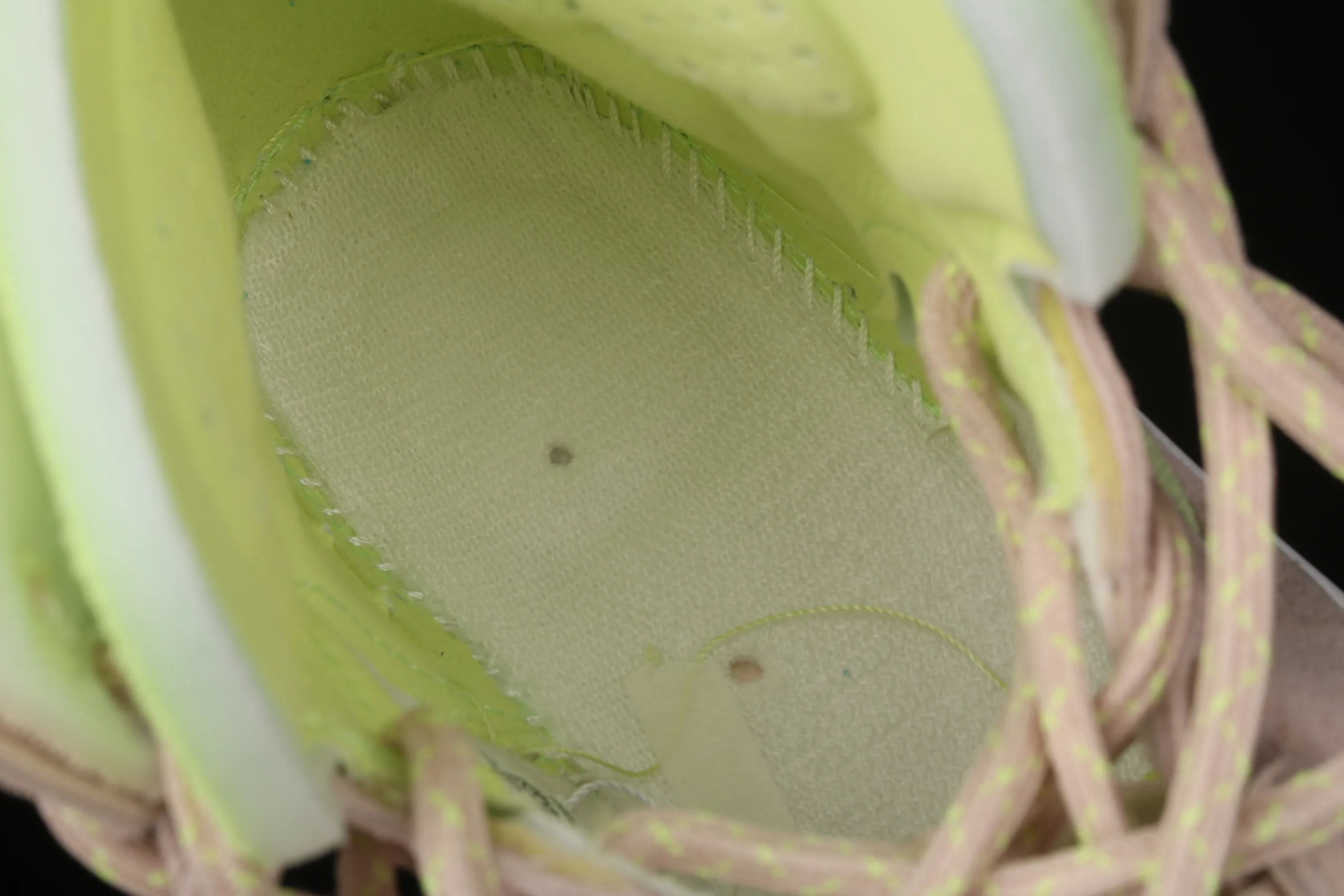 All categories Air Jordan Jordan series basketball shoes Air Jordan 1 High G version Air Jordan 1 Zoom Air CMFT AJ1 Joe 1 Vanilla high-top basketball shoes CT0979-200